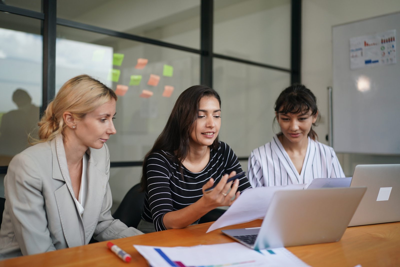 Leia mais sobre o artigo Como e quando pedir depoimentos dos seus clientes